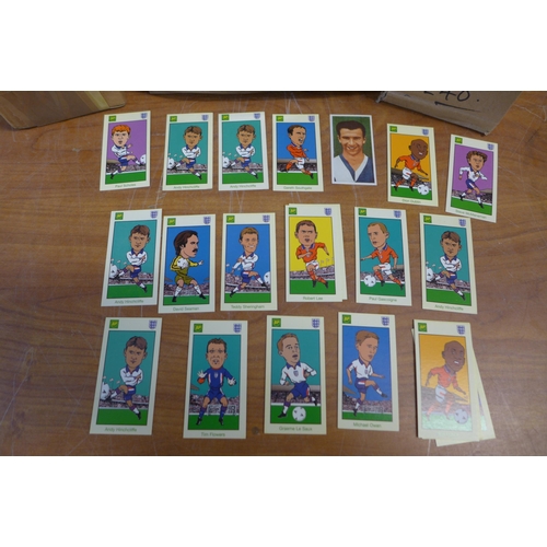 2309 - A quantity of approx 3000 KFC Star Wars cards (1999) and a box of PGA 1992 cards and BP England Foot... 