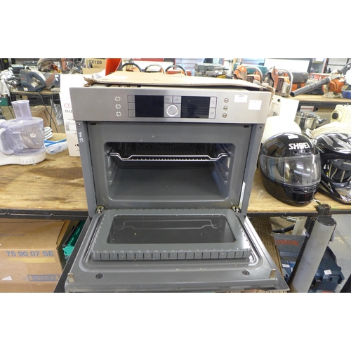 2320 - A Bosch HBC86K7.3B combi microwave