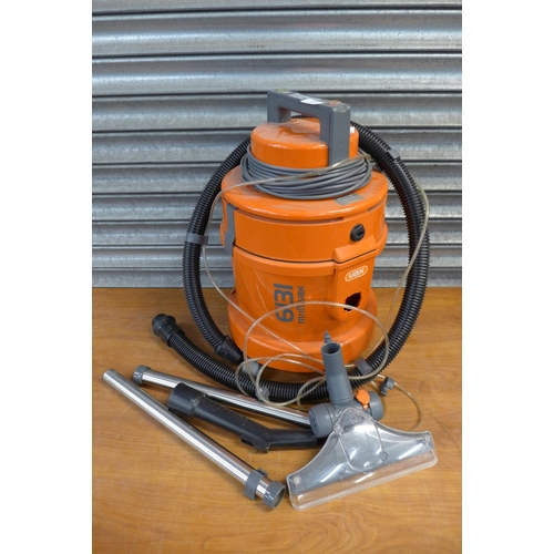 2363 - A quantity of household items including a Vax 61315 3-in-1 multi function vacuum cleaner, an electri... 