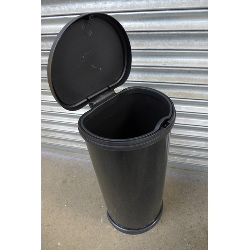 2365 - Two Curver 30 litre kitchen bins