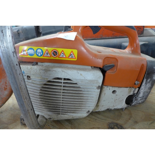 2381 - A Stihl TS400 petrol stone cutting saw