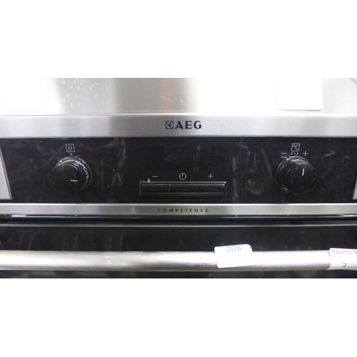 2176 - An AEG Competence integrated single oven