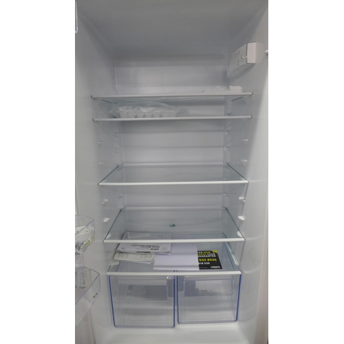 2182 - A Zanussi ZNLN18FS1 integrated 60/40 tower fridge freezer