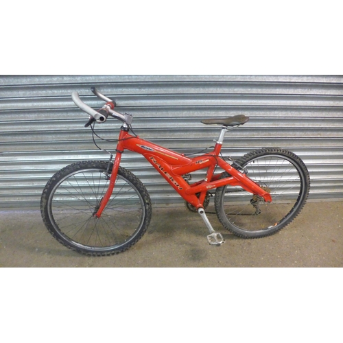 2196 - A Raleigh Max R1 7005 aluminium framed mountain bike