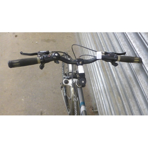 2199 - A Claud Butler Urban 400 front suspension hybrid mountain bike with Rock Shox GPS forks, leather Bro... 