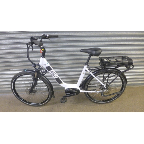 2204 - A Neomouv Kalyso front suspension electric bike with step through frame - sold with keys but no batt... 