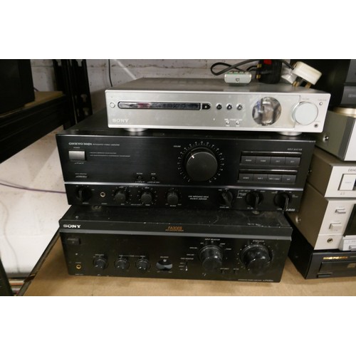 2147 - A large quantity of hi-fi stereo equipment including a Pioneer PD-4050 compact disc player, a Denon ... 