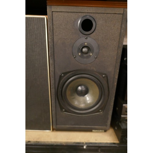 2147 - A large quantity of hi-fi stereo equipment including a Pioneer PD-4050 compact disc player, a Denon ... 