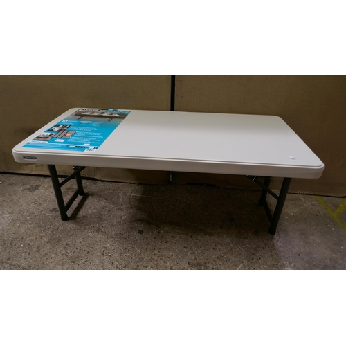3011 - 4Ft Height Adjustable Table (missing adjustable legs) (324-353) *This lot is subject to vat