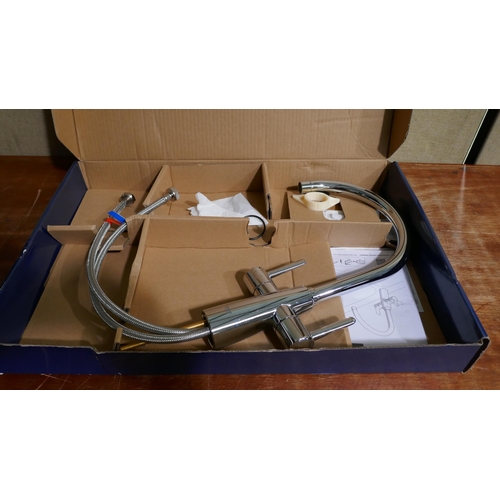 3099 - Grohe Ambi Kitchen Mixer Tap    (324-167) *This lot is subject to vat