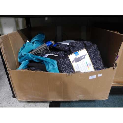 3172 - Box of mixed size/style ladies loungewear  *This lot is subject to VAT