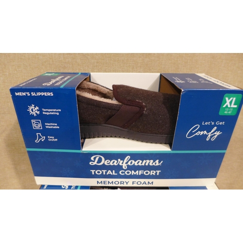 3196 - 2 pairs of Dearfoam brown slippers - size XL  *This lot is subject to VAT