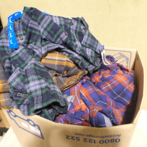 3220 - Box of Grayers checked shirts - mixed sizes/style  *This lot is subject to VAT