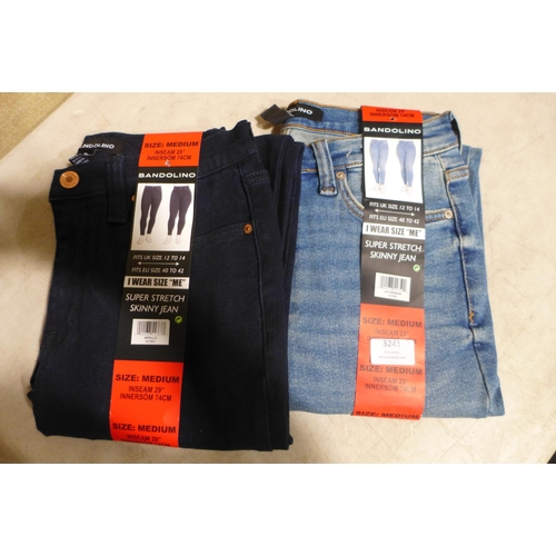 3241 - Quantity of navy/light blue Bandolino stretch skinny jeans - mixed sizes  *This lot is subject to VA... 