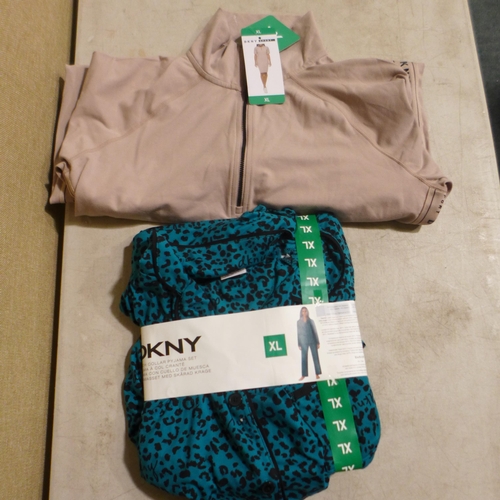 3246 - Bag of mixed sized/style ladies loungewear including DKNY  *This lot is subject to VAT