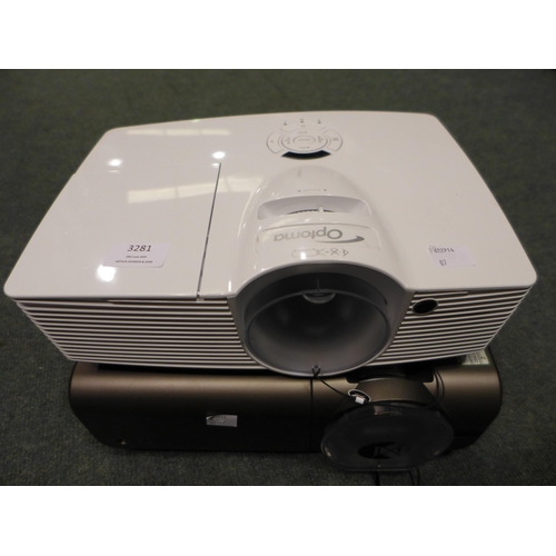 3281 - Optomo projector + Crestron Projector (448-7)  *This lot is subject to VAT