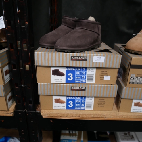 3426 - 2 pairs of mixed shearling childs boots - UK size 2  *This lot is subject to VAT