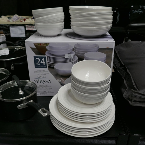 3286 - Mikasa Porcelain 'Swirl' Dinnerware  (323-251) *This lot is subject to VAT