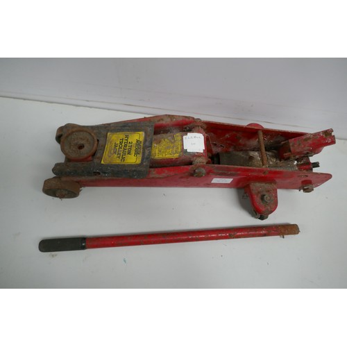 2021 - A Master Mechanic 2 ton Hydraulic trolley jack