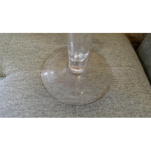 1393 - A glass lily vase