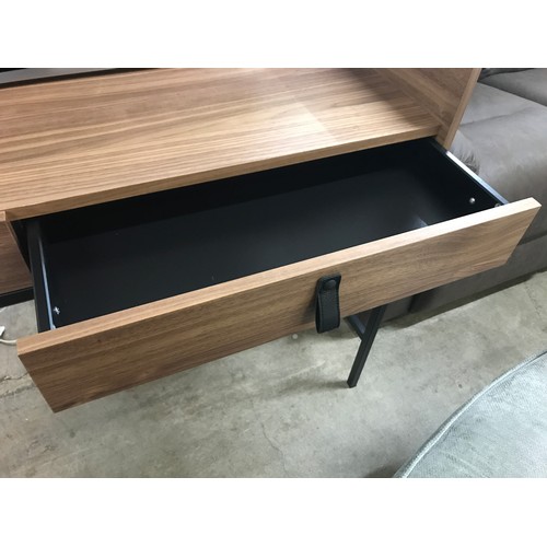 1395 - A Bookazine Burca two drawer desk