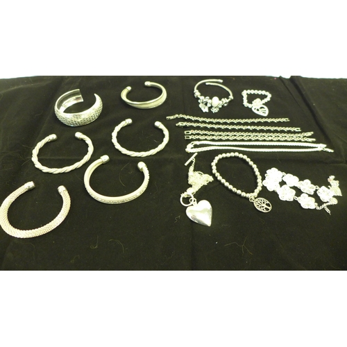 2063 - A quantity of assorted silver-tone jewellery, some marked 925