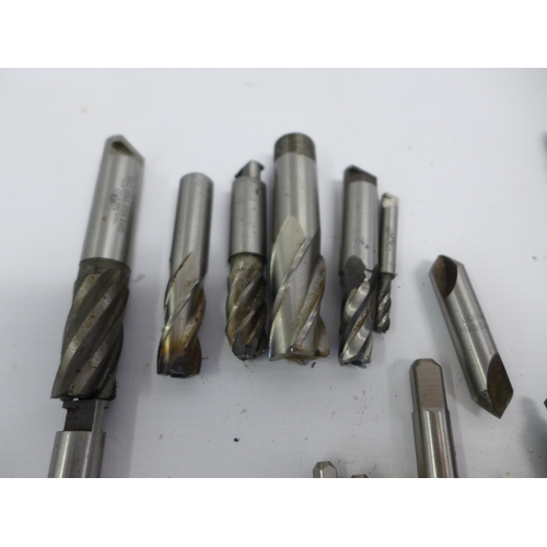 2016 - A quantity of H.S.S milling tools and dies