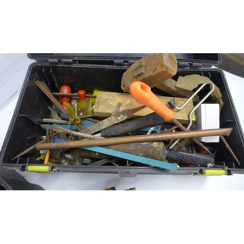 2022 - 2 Boxes of assorted hand tools including a Zag tool box with hammers, screw drivers, a mitre block, ... 