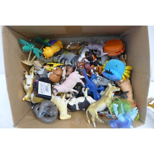 2032 - A box of plastic toy animals