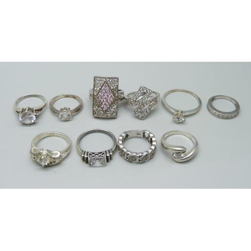 1093 - Ten silver and cubic zirconia rings, 44g