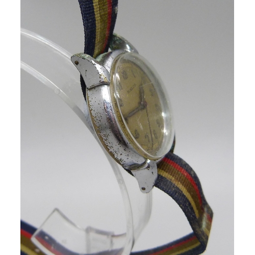 1114 - A Ralco wristwatch, 32mm including crown