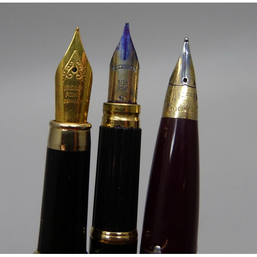 1127 - An iridium point fountain pen, Sheaffer fountain pen, Waterman fountain pen with 18ct gold nib, Park... 