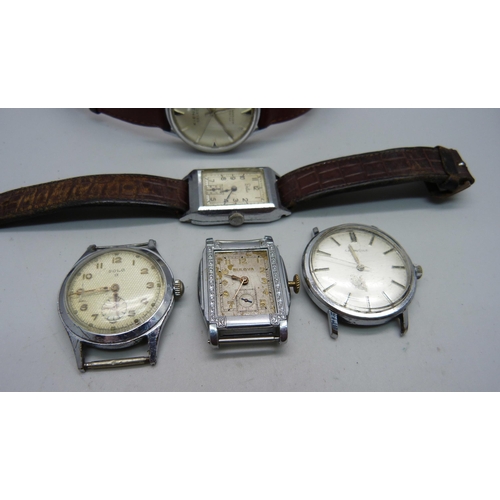 1139 - Five gentleman's mechanical wristwatches including an example by Bulova