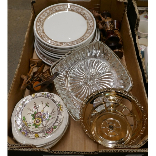 1177 - Two boxes of china and glass including Neopolitan bird figure group **PLEASE NOTE THIS LOT IS NOT EL... 