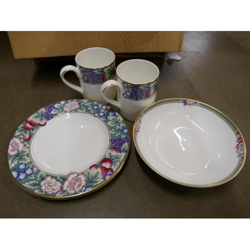 1180 - A Royal Doulton Orchard Hill dinner service **PLEASE NOTE THIS LOT IS NOT ELIGIBLE FOR IN-HOUSE POST... 