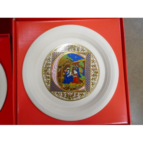 1192 - A collection of Hornsea Christmas plates 1979-1987, boxed **PLEASE NOTE THIS LOT IS NOT ELIGIBLE FOR... 