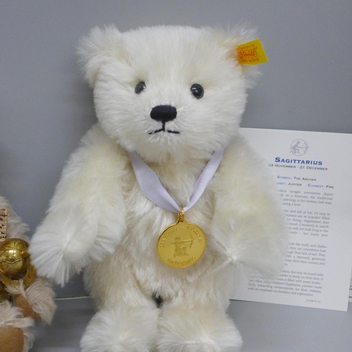 601 - Two Steiff teddy bears, Niccolo, limited edition and classic 2003 Sagittariusbear, both boxed