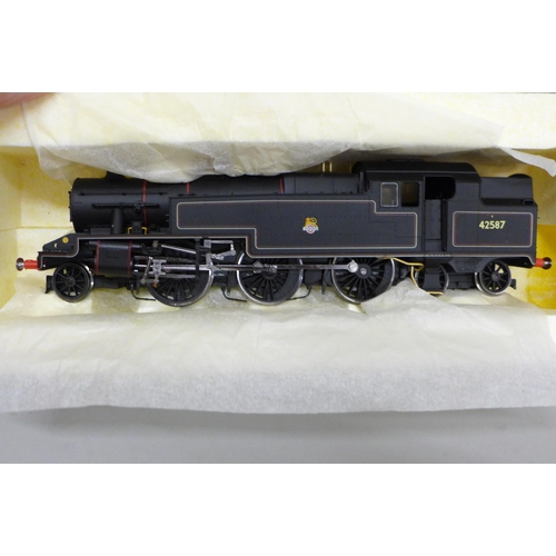 658 - A Hornby R2731 BR 2-6-4 Stanier class 4P locomotive 42587, boxed