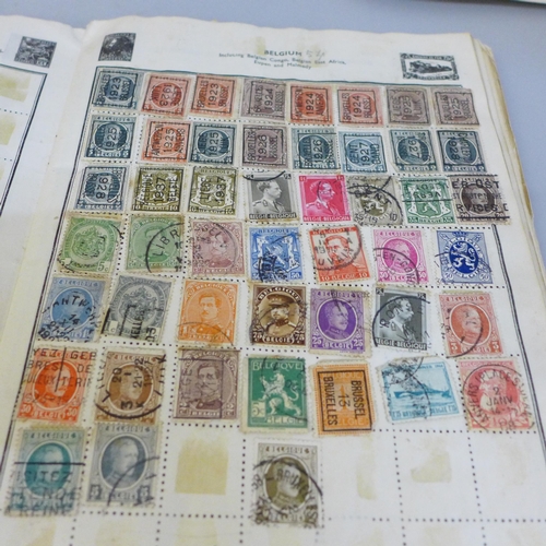 690 - A large quantity of stamps, loose and in albums