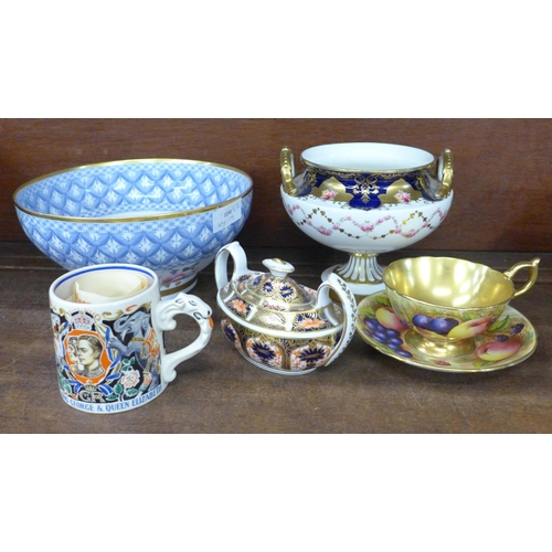 713 - A Spode Copeland's china bowl, Cauldon vase, lacking cover, an Aynsley cabinet cup and saucer, a Roy... 