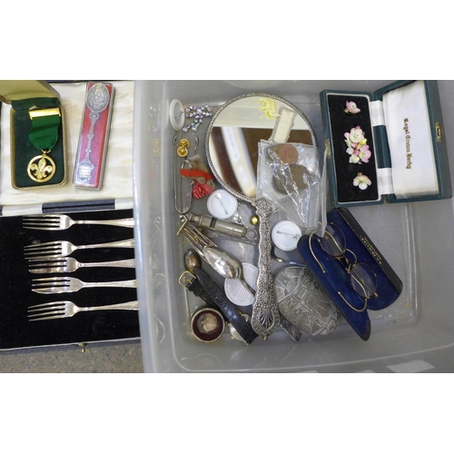 749 - A pair of vintage spectacles, flatware, a whistle, a hand mirror, etc.