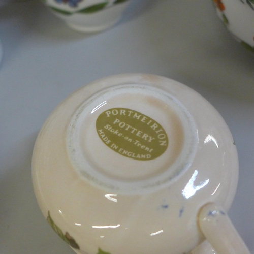 751 - Fourteen pieces of Portmeirion pottery, mainly Botanic Garden