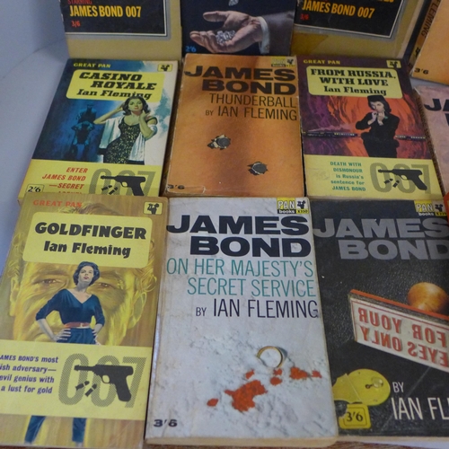 772 - A collection of twenty one James Bond paperback novels by Ian Fleming, published by Pan Books Ltd fr... 