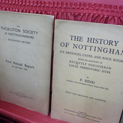 802 - Books - a collection of books on Nottingham including the Antiquities of Nottingham 1677, disbound, ... 