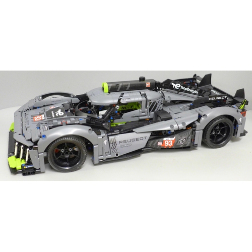 825 - A Lego Technic model of a Peugeot 9x8 car with box