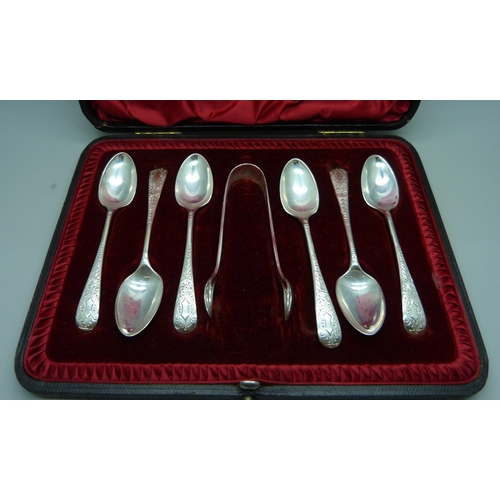 874 - A cased set of six silver spoons and sugar bows, 97g