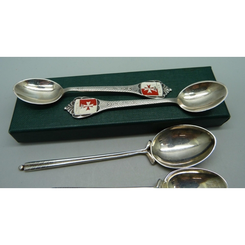 888 - Six silver golf spoons and two Danish silver spoons, 95g