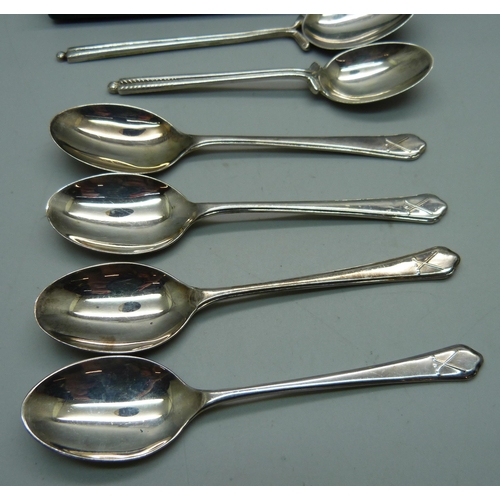 888 - Six silver golf spoons and two Danish silver spoons, 95g