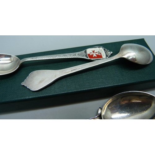 888 - Six silver golf spoons and two Danish silver spoons, 95g