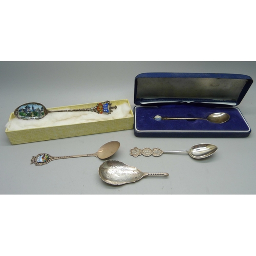 905 - Five silver spoons, one a/f, 51g, (two 800 silver)